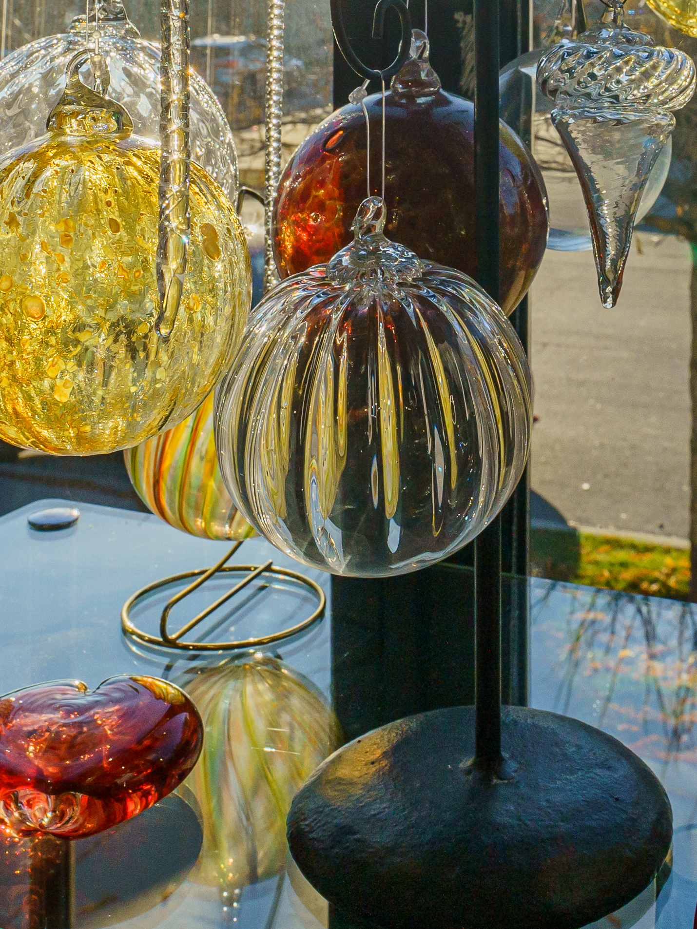 Clear Ornament – Ignite Glass Studios